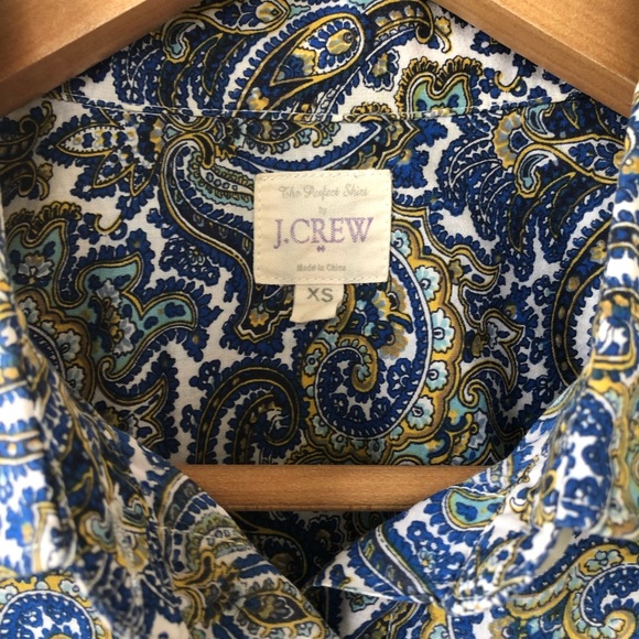HP🎉J CREW Factory The Perfect Shirt in Blue, Green, Gold & White Paisley Print - Picture 3 of 10
